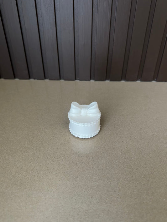Bow trinket box