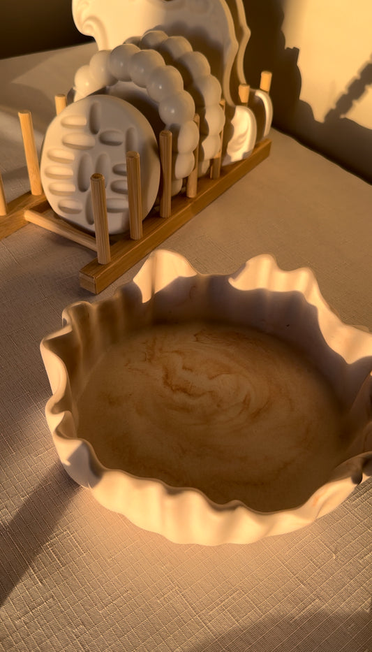Spikey bowl
